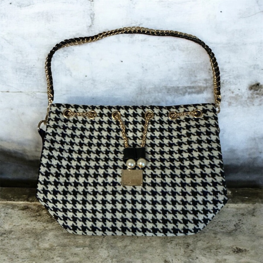 Black and White fabric handbag with gold chain